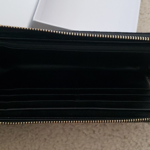Long wallet - Picture 3 of 4